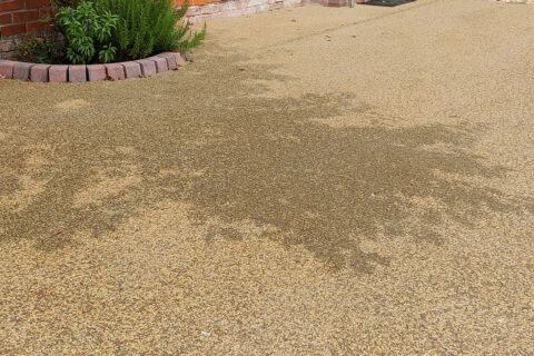 <strong>Resin Bound</strong> Driveway Installers Staffordshire