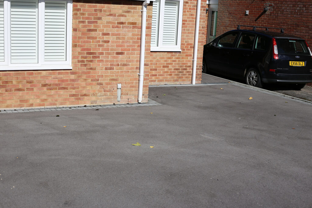 Tarmac Driveways Near Me Staffordshire